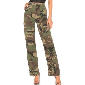 Originals High Waisted Cargo Pant in Camo